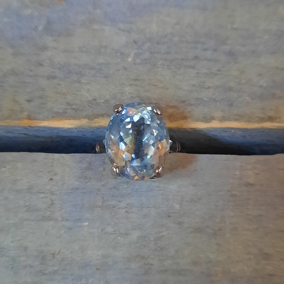 Vintage 18K White Gold Custom Made Aquamarine Ring 7.0 Carats - Picture 6 of 16